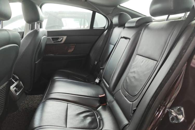 Used Jaguar XF 2014 XF 2.0T Luxury Edition Left Rear Seat