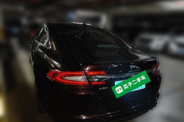 Used Jaguar XF 2014 XF 2.0T Luxury Edition Rear Left 45 Deg