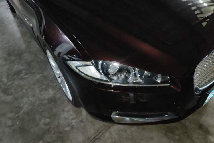 Used Jaguar XF 2014 XF 2.0T Luxury Edition Right Front Headlight