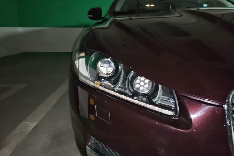 Used Jaguar XF 2014 XF 2.0T Prestige Edition Right Front Headlight