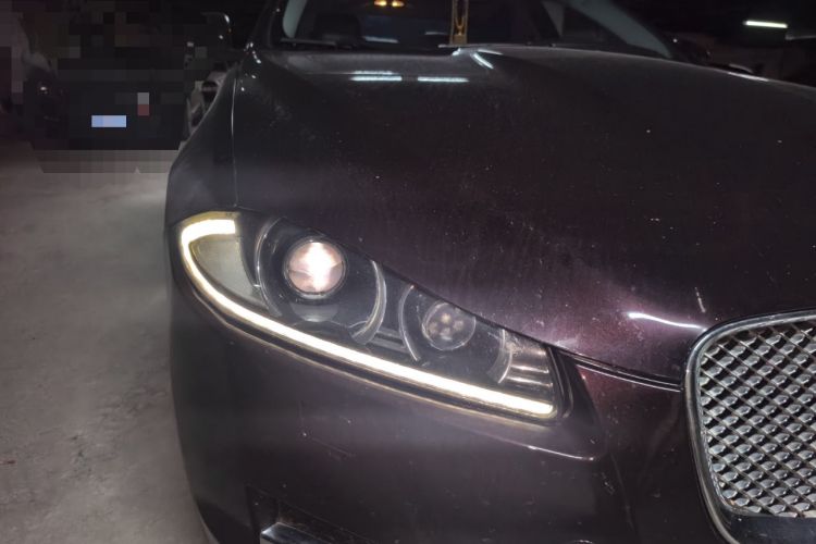Used Jaguar XF 2014 XF 2.0T Luxury Edition Right Front Headlight