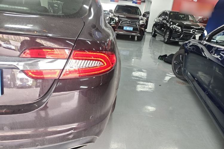 Used Jaguar XF 2014 XF 2.0T Prestige Edition Right Rear Taillight
