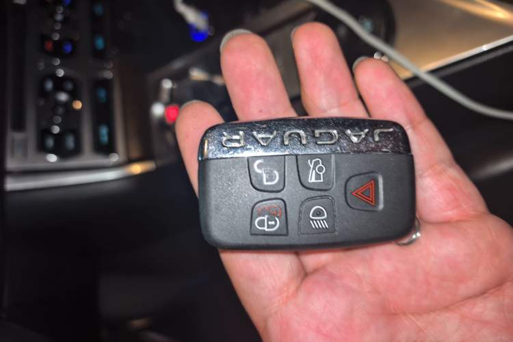 Used Jaguar XF 2014 XF 2.0T Luxury Edition Vehicle Key