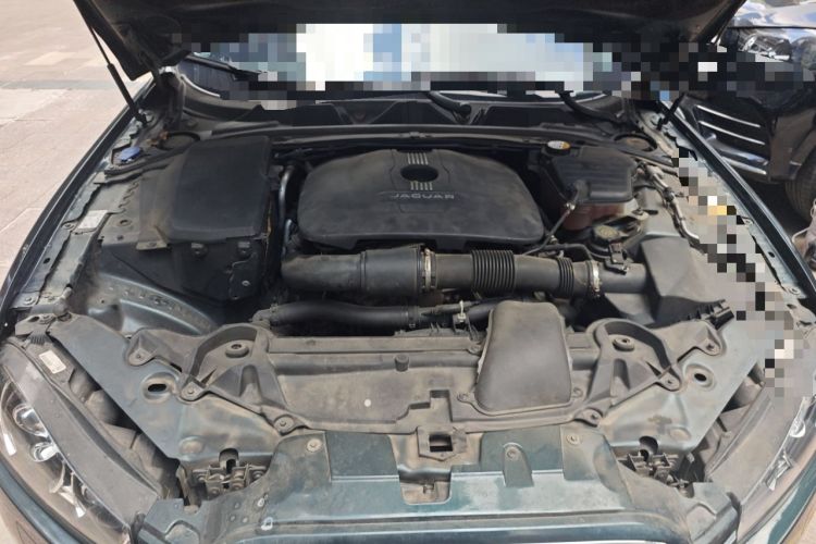 Used Jaguar XF 2014 XF 2.0T Prestige Edition Engine Bay