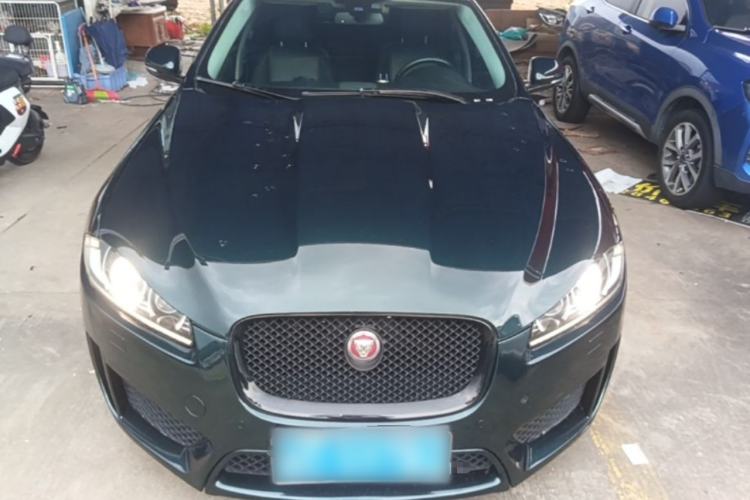 Used Jaguar XF 2014 XF 2.0T Prestige Edition Front