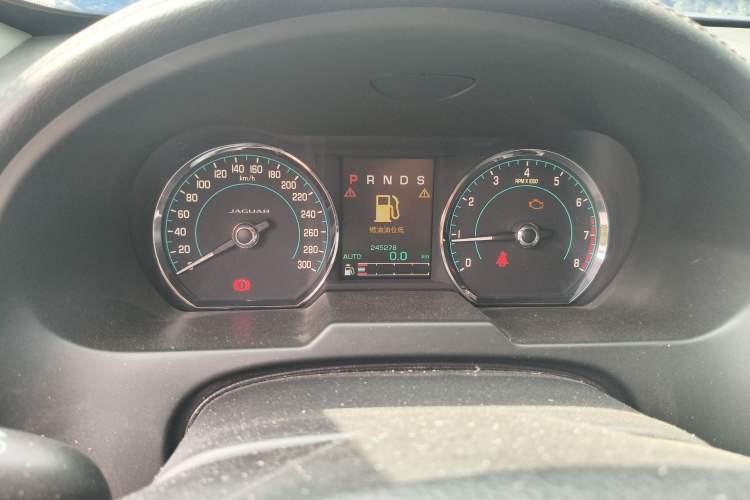 Used Jaguar XF 2014 XF 2.0T Luxury Edition Instrument Cluster