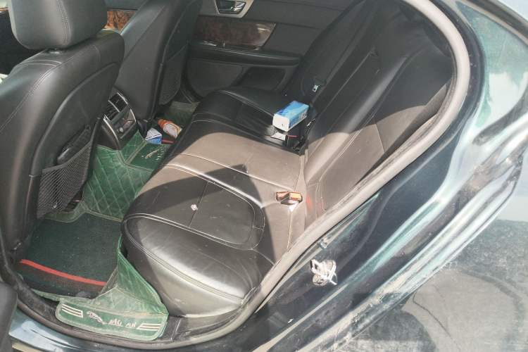 Used Jaguar XF 2014 XF 2.0T Luxury Edition Left Rear Seat