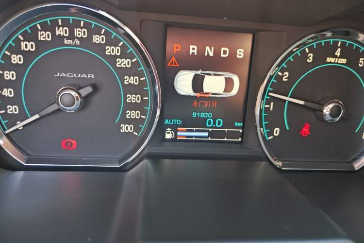 Used Jaguar XF 2014 XF 2.0T Luxury Edition Odometer Close Up