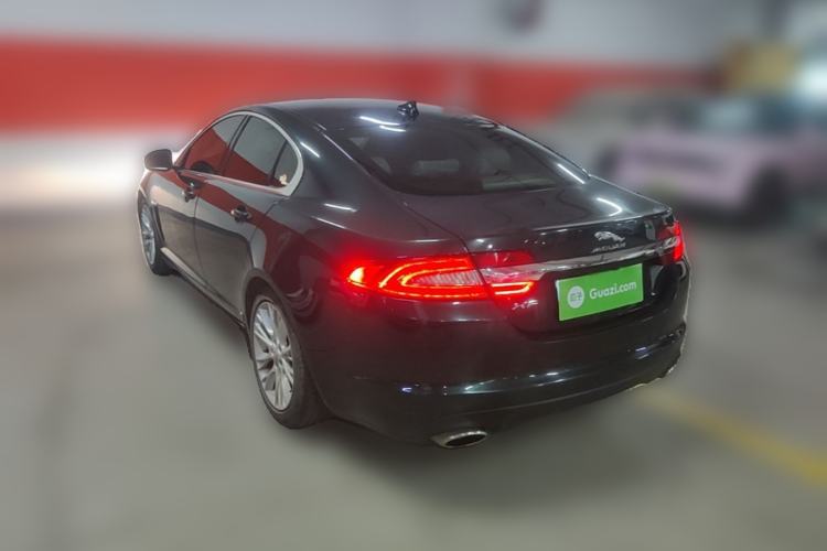 Used Jaguar XF 2014 XF 2.0T Luxury Edition Rear Left 45 Deg