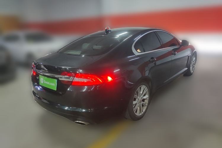Used Jaguar XF 2014 XF 2.0T Luxury Edition Rear Right 45 Deg