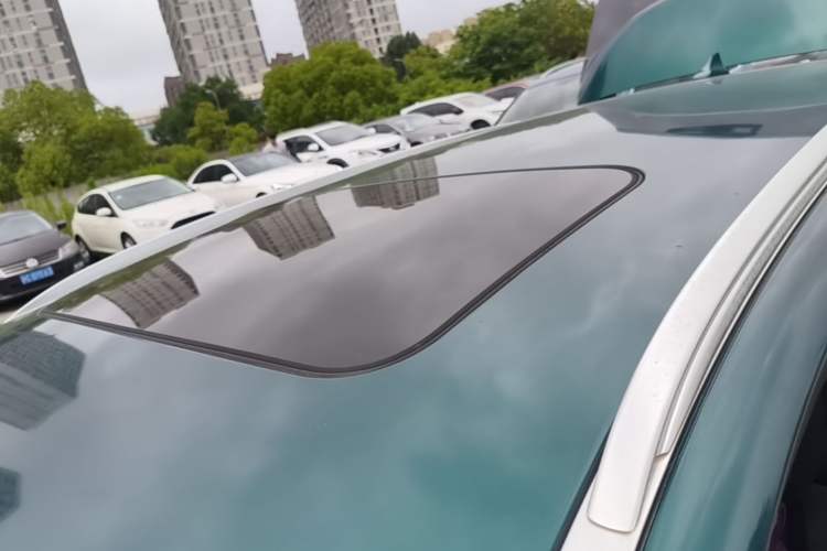 Used Jaguar XF 2014 XF 2.0T Luxury Edition Roof