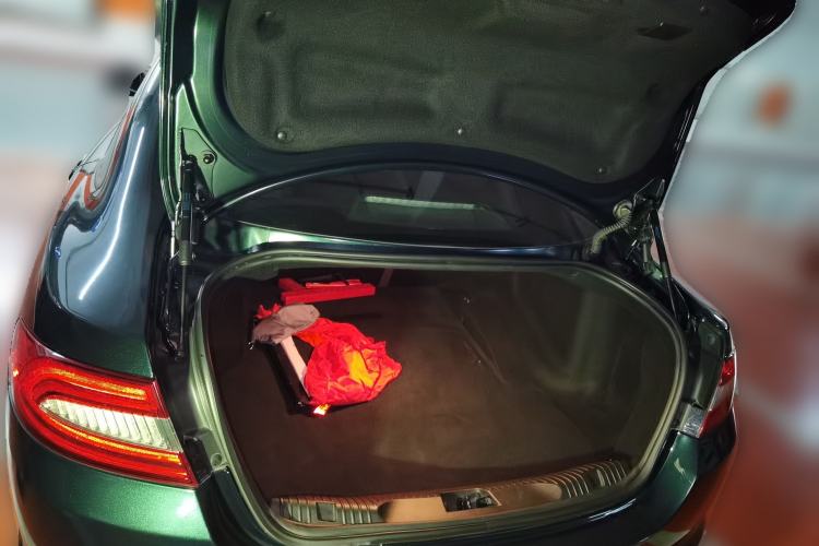 Used Jaguar XF 2014 XF 2.0T Luxury Edition Trunk