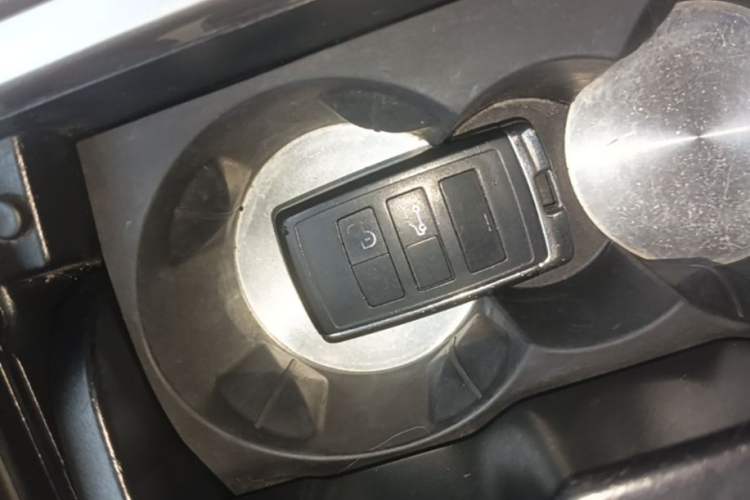 Used Jaguar XF 2014 XF 2.0T Prestige Edition Vehicle Key