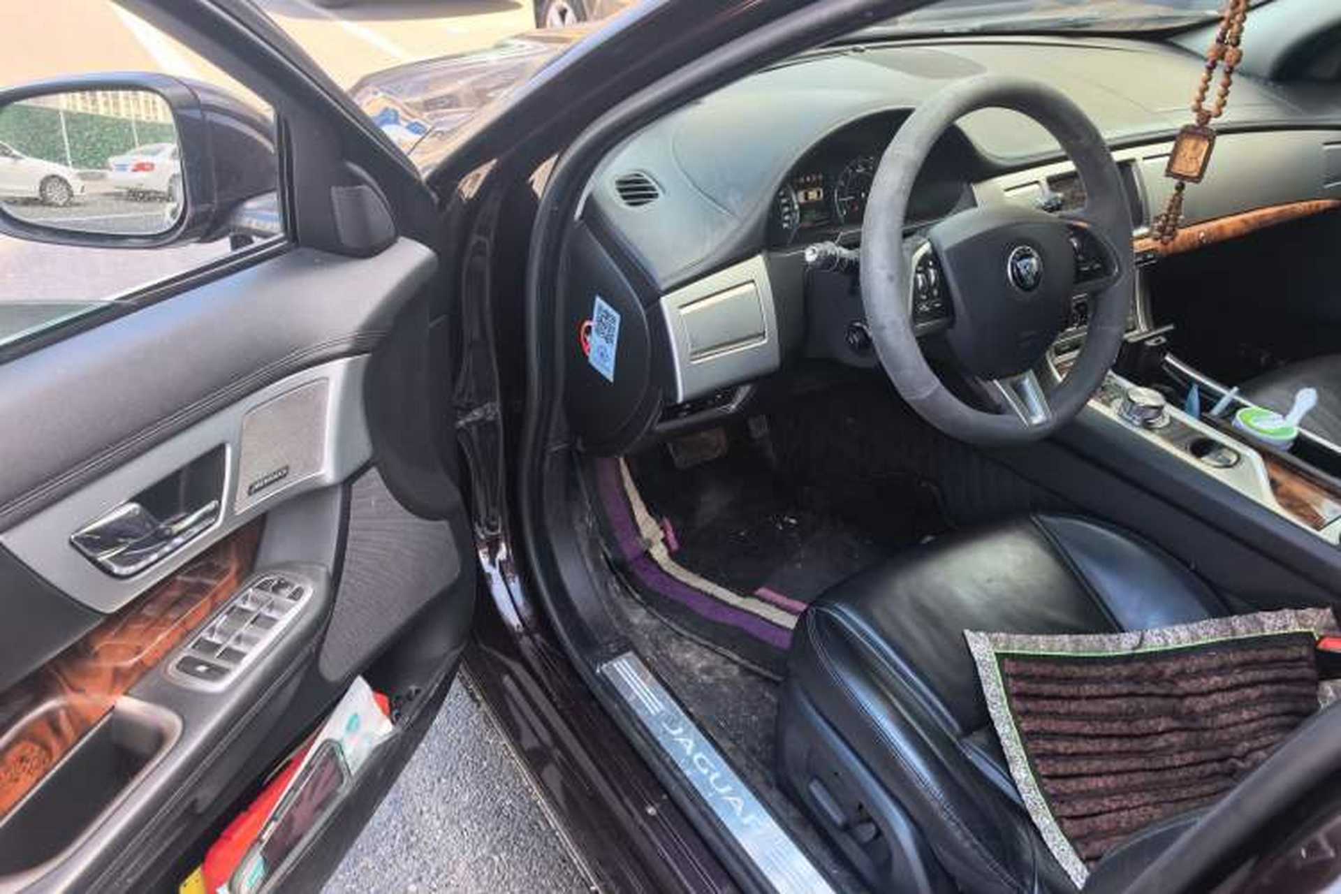 Used Jaguar XF 2014 XF 2.0T Prestige Edition Driver Seat