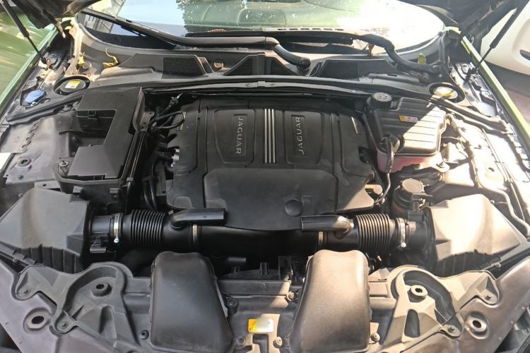 Used Jaguar XF 2014 XF 3.0 SC Luxury Edition Engine Bay