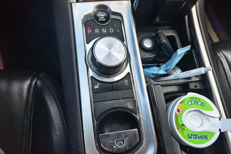 Used Jaguar XF 2014 XF 2.0T Prestige Edition Gear Lever