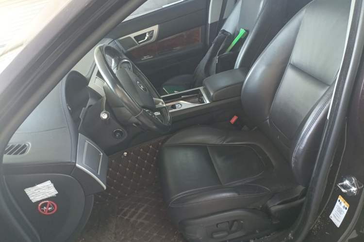 Used Jaguar XF 2014 XF 2.0T Luxury Edition Left Front Seat
