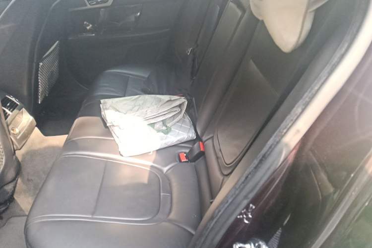 Used Jaguar XF 2014 XF 3.0 SC Luxury Edition Left Rear Seat