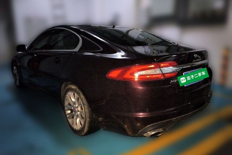 Used Jaguar XF 2014 XF 2.0T Luxury Edition Rear Left 45 Deg