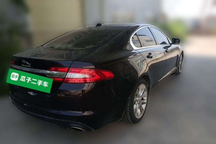 Used Jaguar XF 2014 XF 2.0T Luxury Edition Rear Right 45 Deg