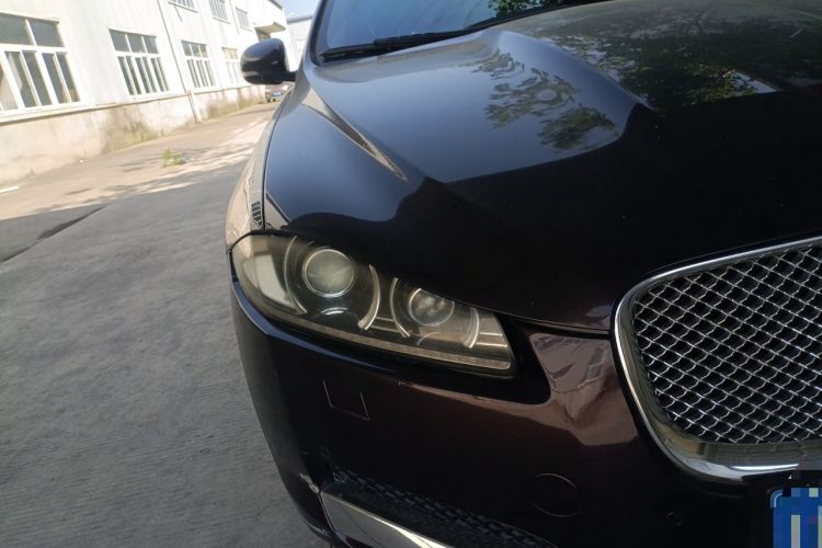 Used Jaguar XF 2014 XF 2.0T Luxury Edition Right Front Headlight