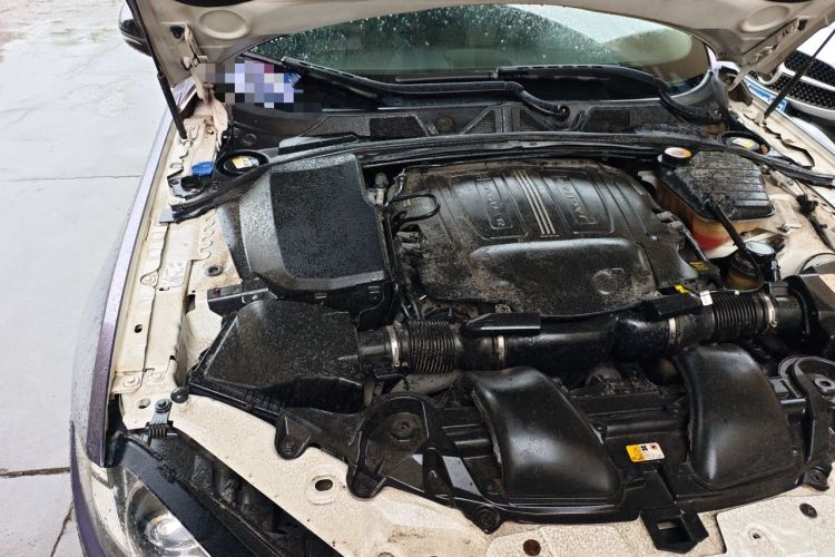 Used Jaguar XF 2014 XF 3.0 SC Elegance Edition Engine Bay Right