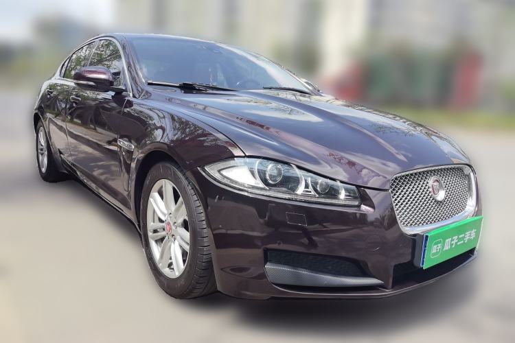Used Jaguar XF 2014 XF 2.0T Prestige Edition Front Right 45 Deg