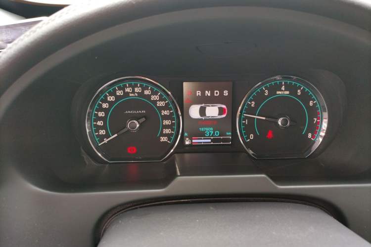 Used Jaguar XF 2014 XF 2.0T Luxury Edition Instrument Cluster