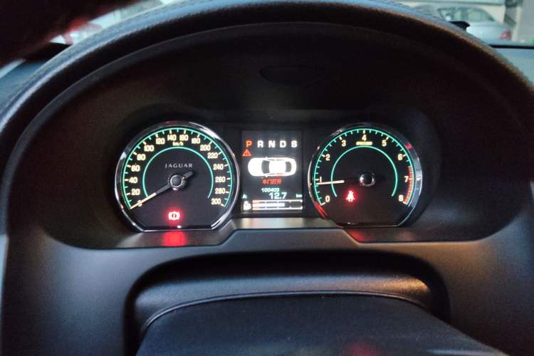 Used Jaguar XF 2014 XF 2.0T Prestige Edition Instrument Cluster