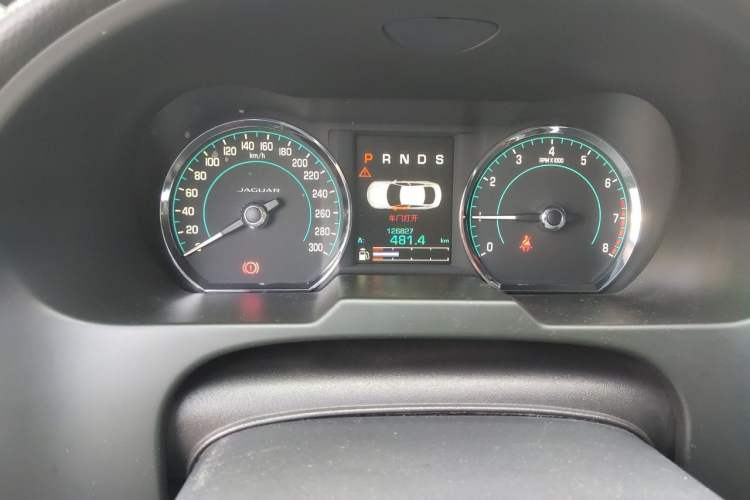 Used Jaguar XF 2014 XF 2.0T Prestige Edition Odometer Close Up