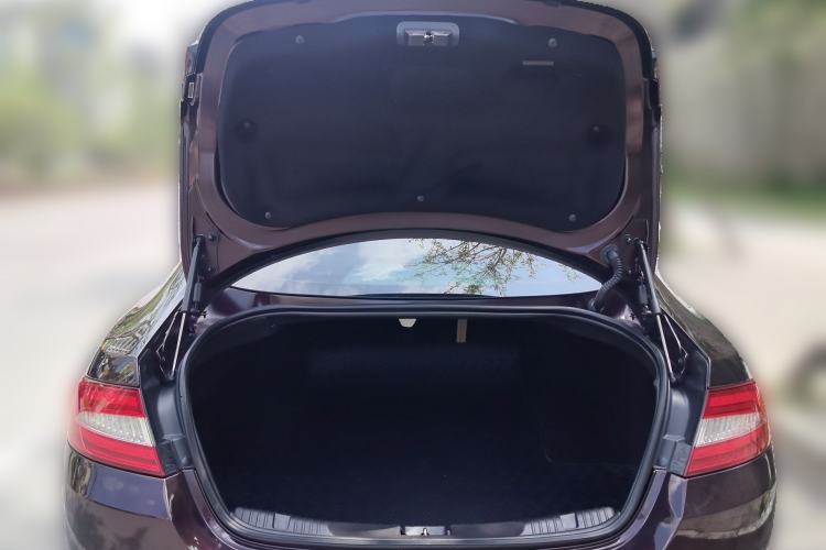 Used Jaguar XF 2014 XF 2.0T Prestige Edition Trunk