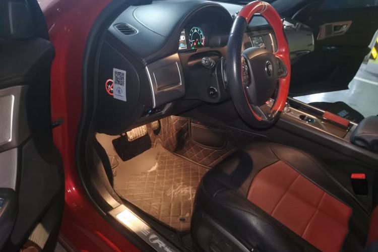 Used Jaguar XF 2014 XF 3.0 SC Luxury Edition Driver Seat