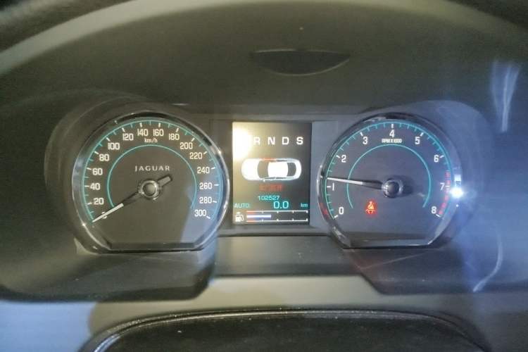 Used Jaguar XF 2014 XF 2.0T Prestige Edition Instrument Cluster