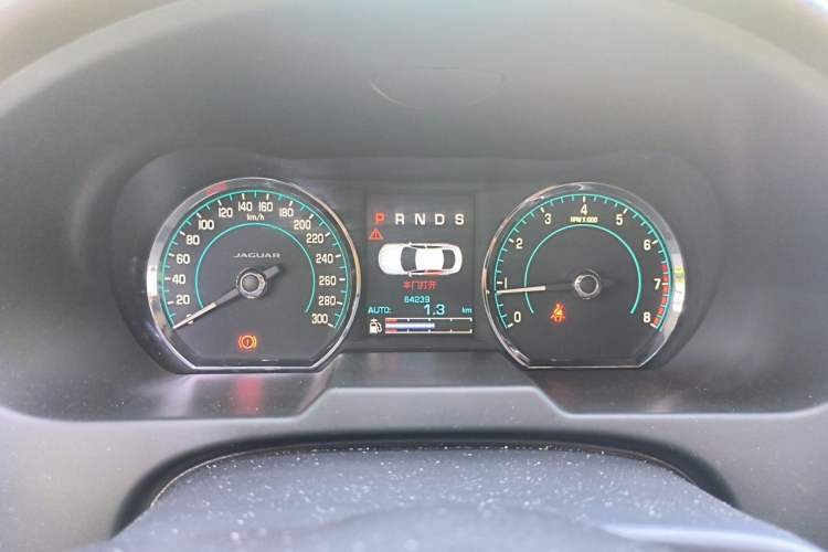 Used Jaguar XF 2014 XF 2.0T Luxury Edition Instrument Cluster