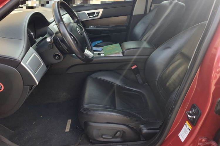 Used Jaguar XF 2014 XF 2.0T Prestige Edition Left Front Seat