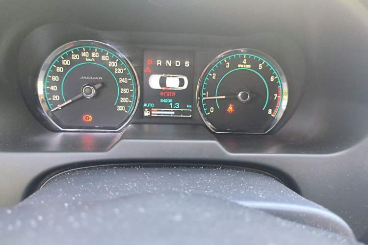 Used Jaguar XF 2014 XF 2.0T Luxury Edition Odometer Close Up