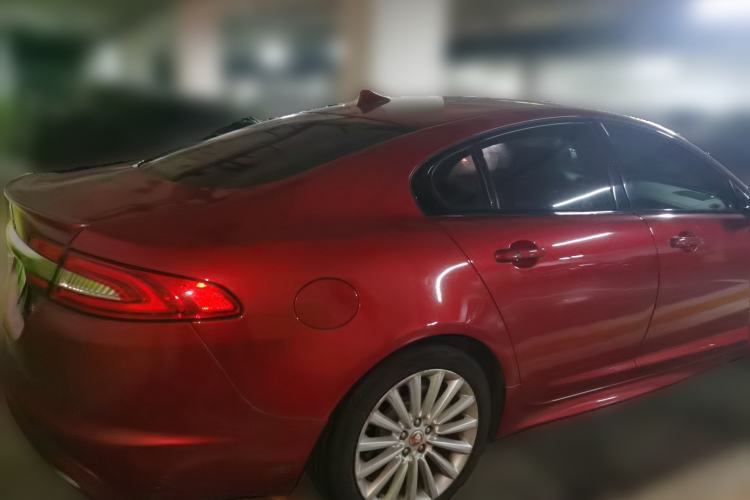Used Jaguar XF 2014 XF 3.0 SC Luxury Edition Rear Right 45 Deg