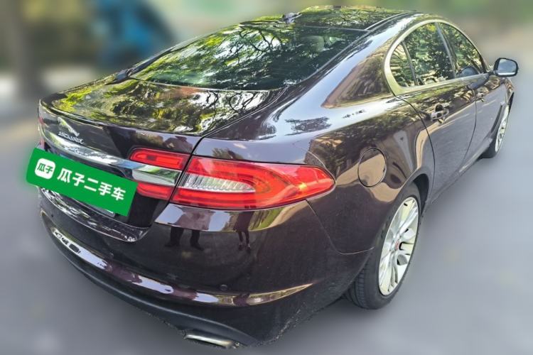 Used Jaguar XF 2014 XF 2.0T Luxury Edition Rear Right 45 Deg