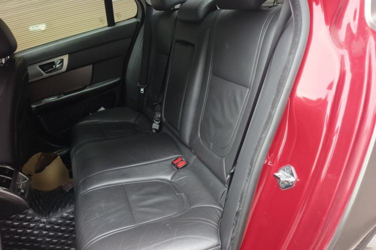 Used Jaguar XF 2014 XF 2.0T Prestige Edition Left Rear Seat
