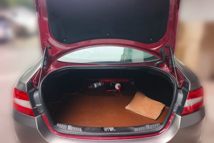 Used Jaguar XF 2014 XF 2.0T Prestige Edition Trunk