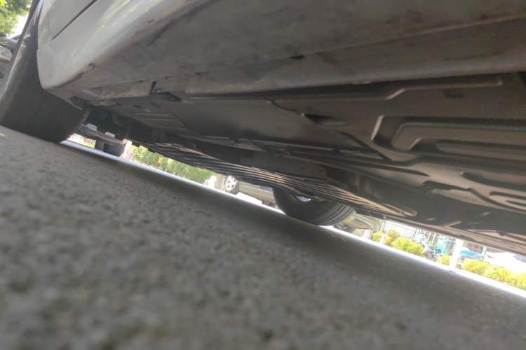 Used Jaguar XF 2014 XF 2.0T Prestige Edition Chassis Front Left