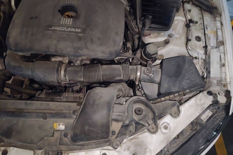 Used Jaguar XF 2014 XF 2.0T Prestige Edition Engine Bay Left