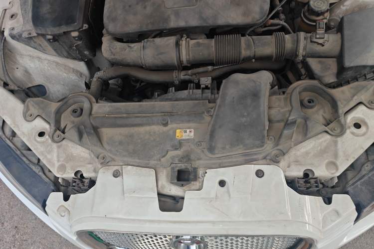 Used Jaguar XF 2014 XF 2.0T Prestige Edition Engine Bay