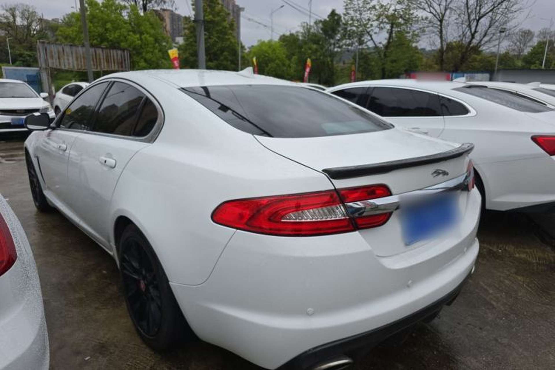 Used Jaguar XF 2014 XF 2.0T Luxury Edition Exterior 2