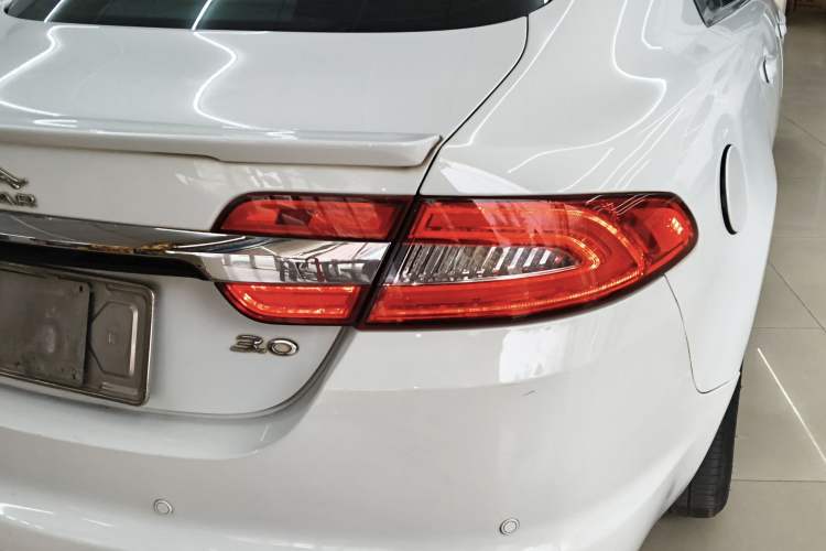 Used Jaguar XF 2014 XF 3.0 SC Elegance Edition Exterior 3