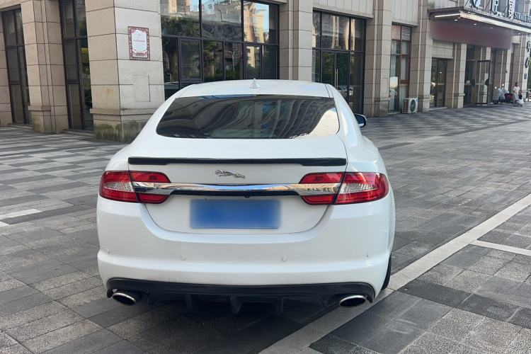 Used Jaguar XF 2014 XF 2.0T Luxury Edition Exterior 6