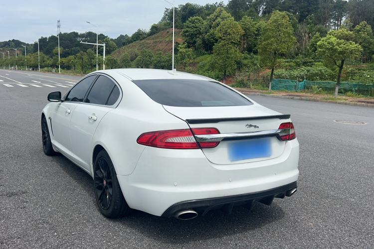Used Jaguar XF 2014 XF 2.0T Luxury Edition Exterior 8