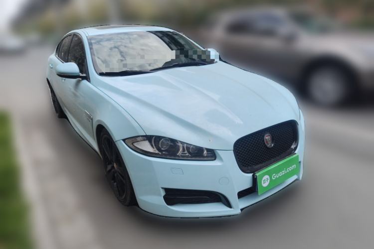 Used Jaguar XF 2014 XF 3.0 SC Sport Club Limited Edition Front Right 45 Deg
