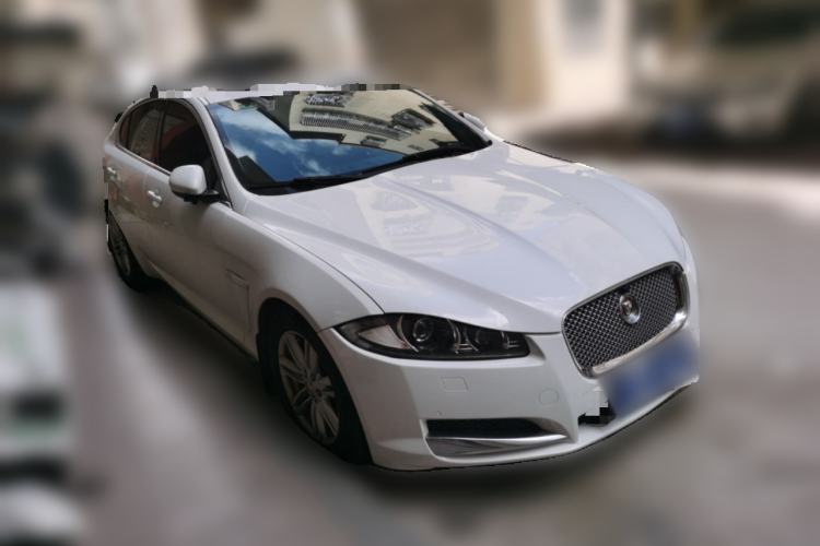 Used Jaguar XF 2014 XF 2.0T Prestige Edition Front Right 45 Deg