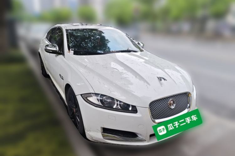 Used Jaguar XF 2014 XF 2.0T Prestige Edition Front Right 45 Deg